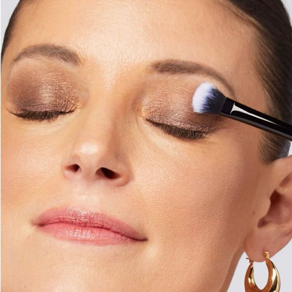 NWT Laura Geller THE WEARABLES - SUPER NEUTRAL - Multi-Finish Eye + Face Palette - Picture 7 of 12